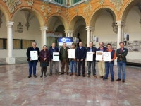 Organizadores del Congreso Internacional Cientfico-Profesional de Turismo Cultural, parte de los hosteleros de la ciudad, empresas del sector turstico (R. Carmona Fotografa y Ok located) y la Ctedra de Gastronoma de Andaluca de la Universidad de Crdoba.