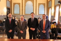 De izquierda a derecha, Enrique Quesada, vicerrector de Investigacin y Desarrollo Territorial, Jos Manuel Pincgarrn, secretario general de Universidades, Jos Carlos Gmez Villamandos, rector de la UCO, y Antonio Gonzlez, tcnico de la Unidad de Bibliometra de la UCO