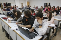 Estudiantes de la UCO en clase