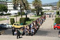 La Facultad de Veterinaria expresa su reconocimiento a varias instituciones y empresas en el acto de fin de curso