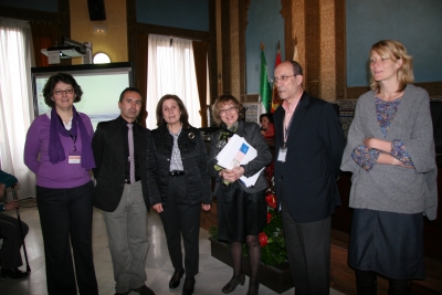 Participantes en las jornadas momentos antes de iniciarse la sesin