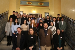 De izq. a Dcha, José Luis Quero, María José Polo, Feliciano Priego y Agustina Domínguez, junto a los participantes del Congreso.